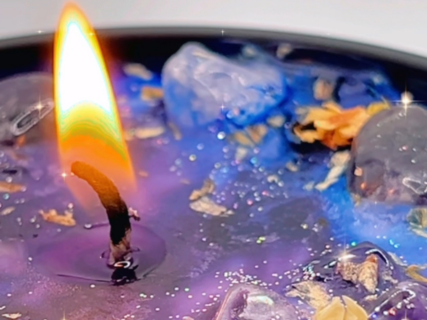 TRUST THE UNIVERSE CANDLE